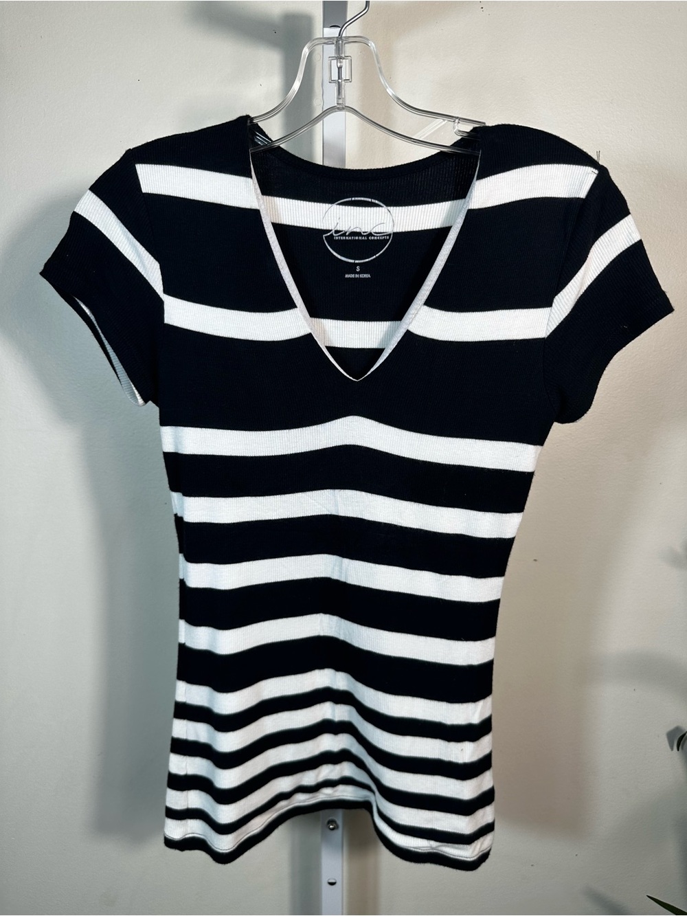 184. INC International Concepts Black & White Striped V-Neck Short Sleeve Top